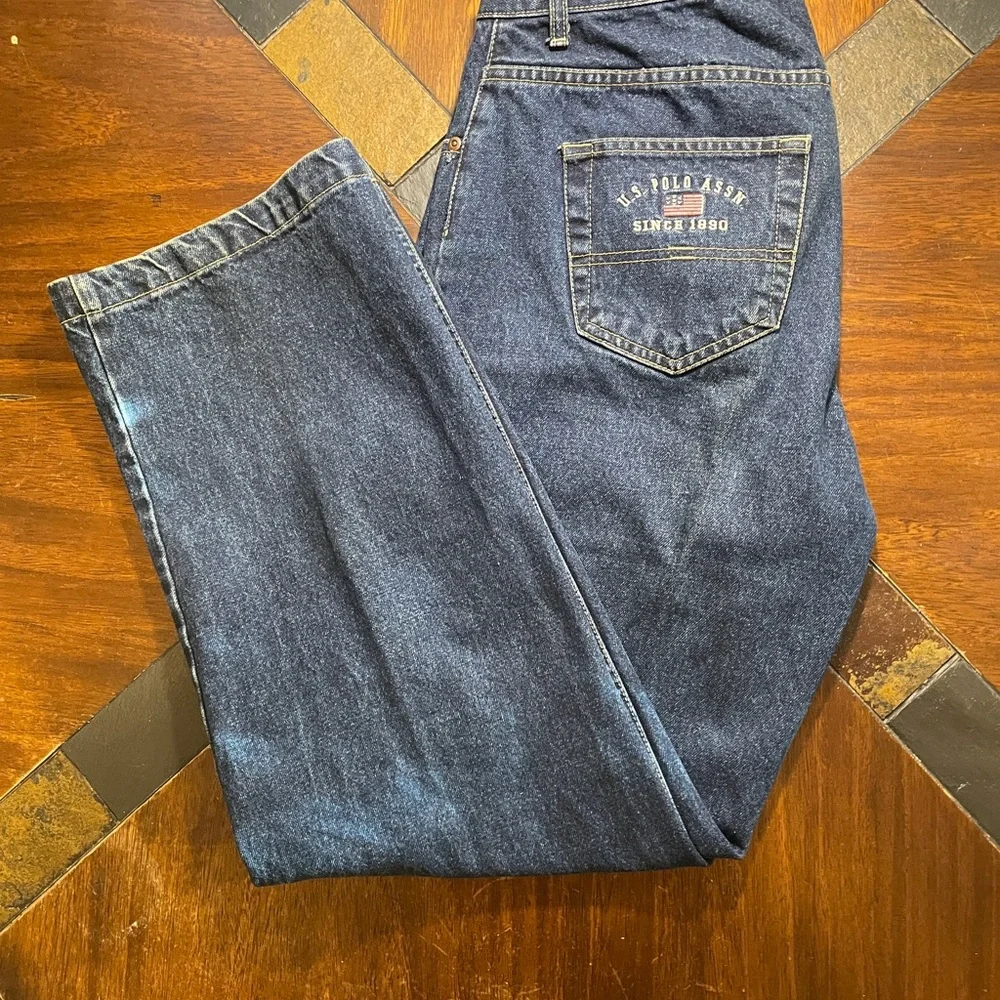 Vintage U.S. ASSN Men Relax, Fit Straight Loose Fit Jeans. Size 34W 32L $175.